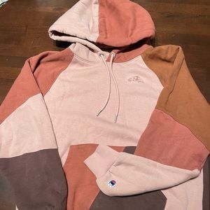 Champion sweatshirt hoodie color block size M